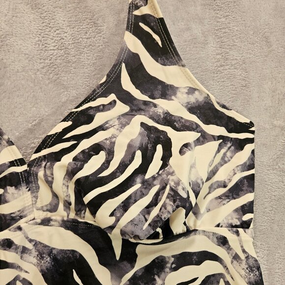 Catalina Women's Swimsuit Top (only) Black Zebra, Plus Size 2X halter neck tie - Picture 6 of 12